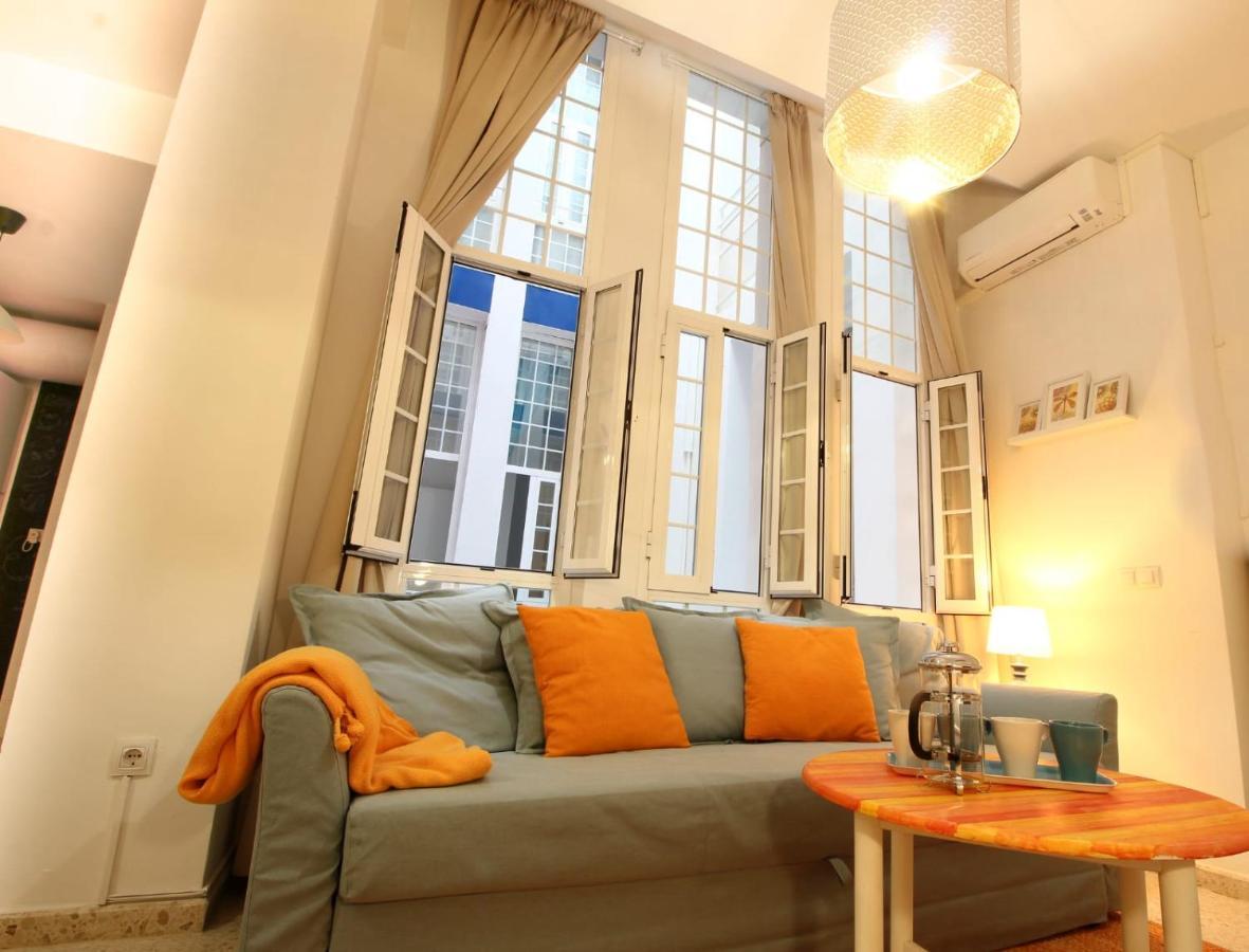 Apartamento Pastora Sevilla Kültér fotó